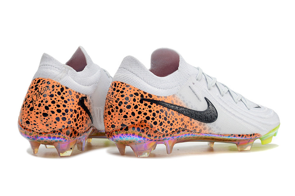 Nike Phantom Luna Elite FG
