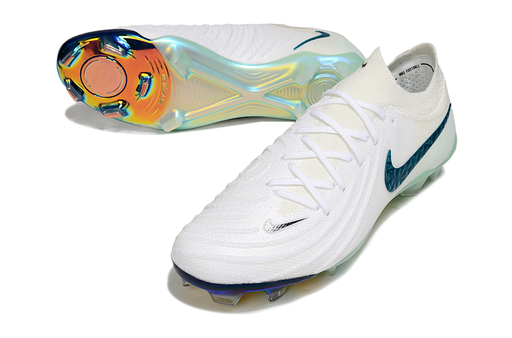 Nike Phantom Luna Elite FG