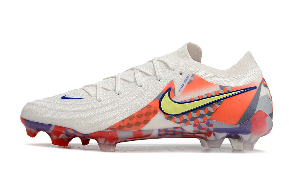 Nike Phantom Luna Elite FG