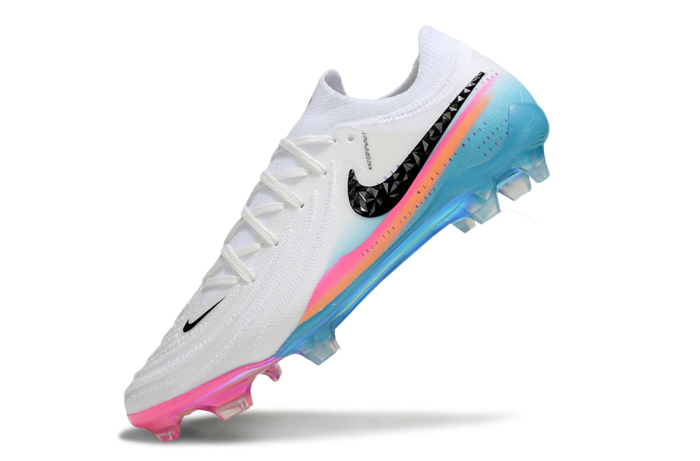 Nike Phantom Luna Elite FG